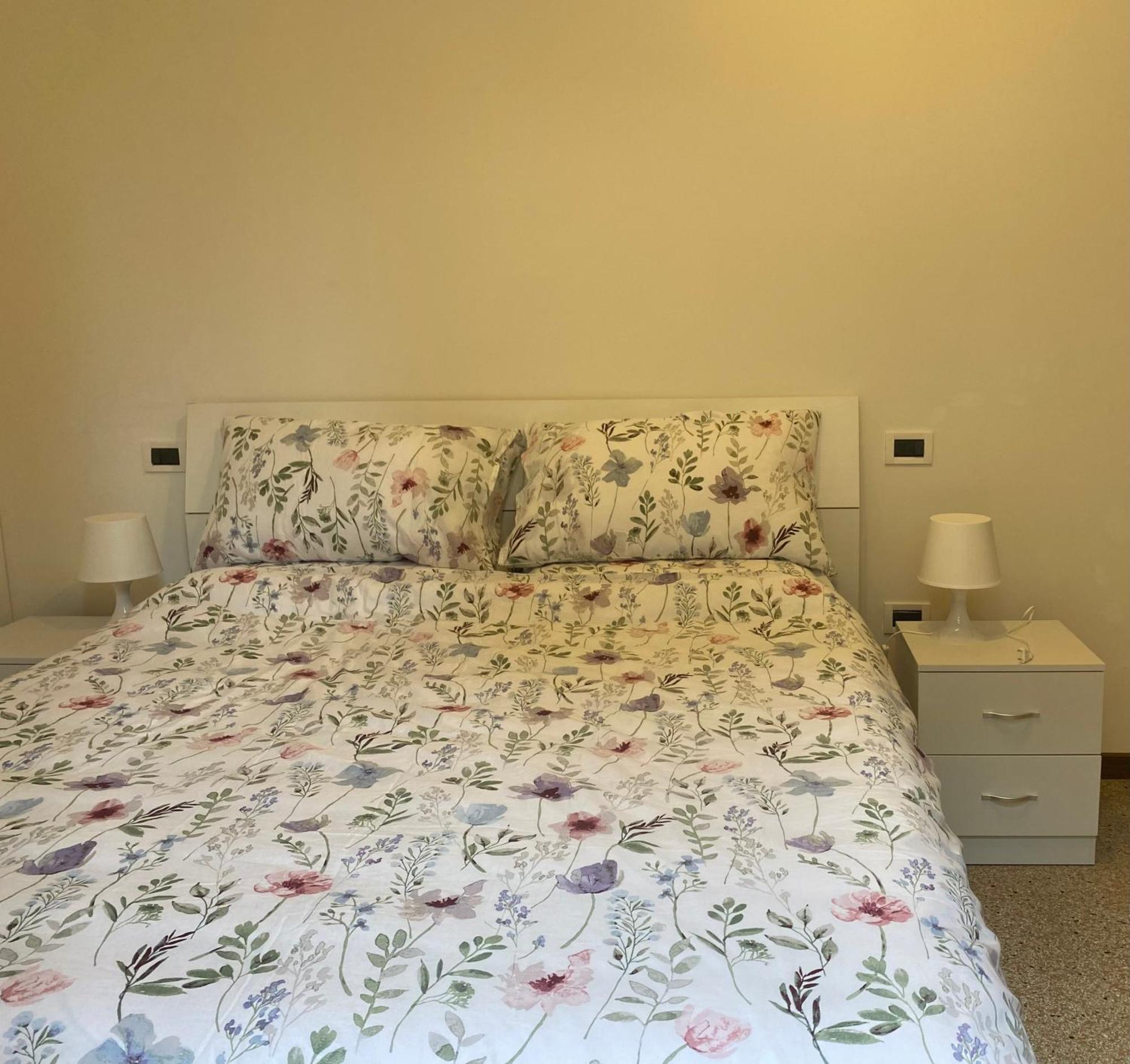 Civico 18 Bed & Breakfast Bassano del Grappa Ngoại thất bức ảnh